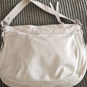 Elegant Cream Shoulder Bag
